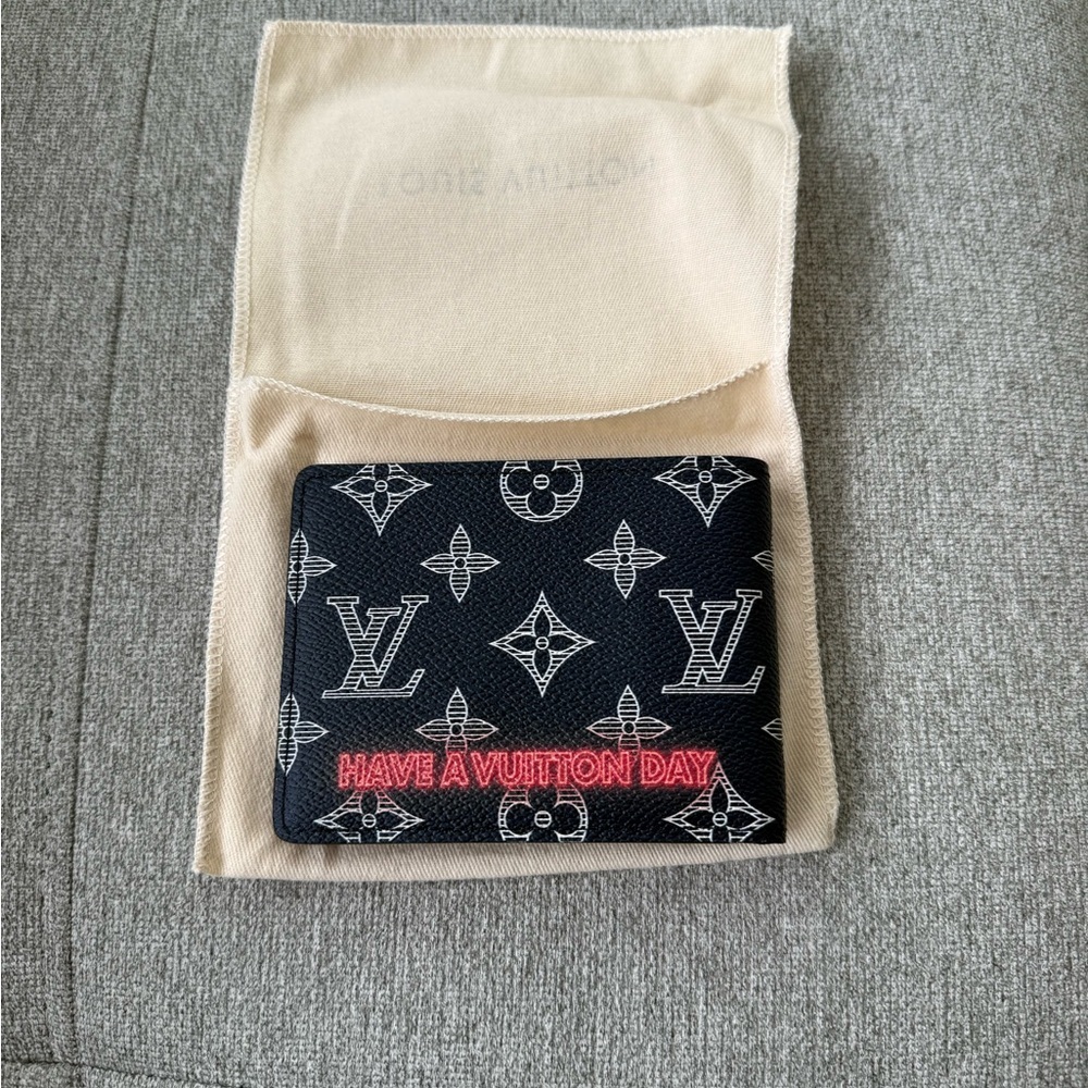 Authentic Louis Vuitton Monogram Upside Down Ink Wallet - Picture 5 of 12
